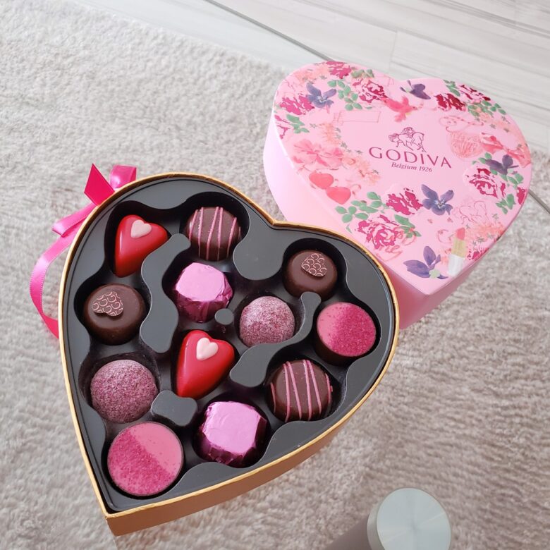 Godiva ゴディバ 22 かわいいハート型 バレンタイン 箱のみ 新作揃え 22