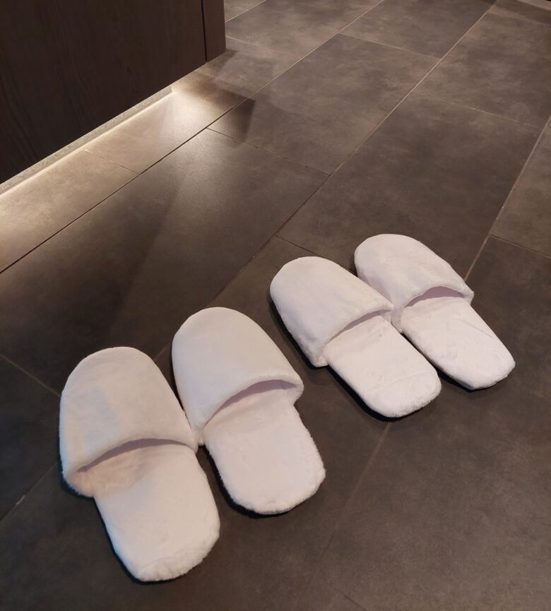 大阪ステーションホテル　スリッパ