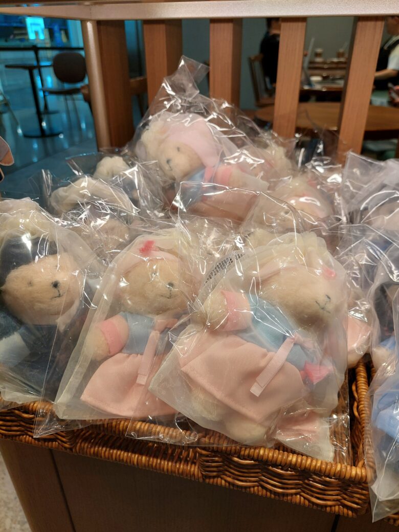 韓国限定　スタバ　ベア