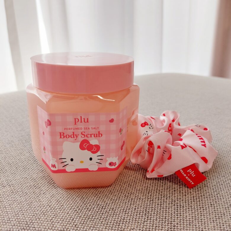 plu スクラブ　キティちゃん