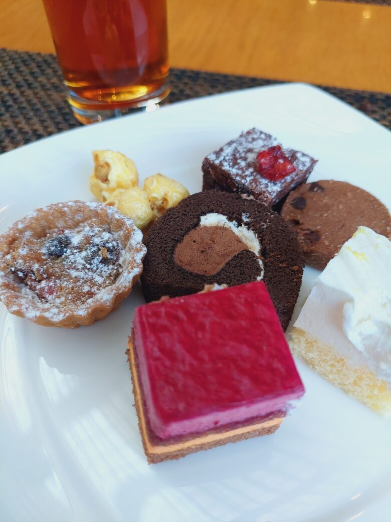 ヒルトン福岡シーホーク　seala ランチビュッフェ