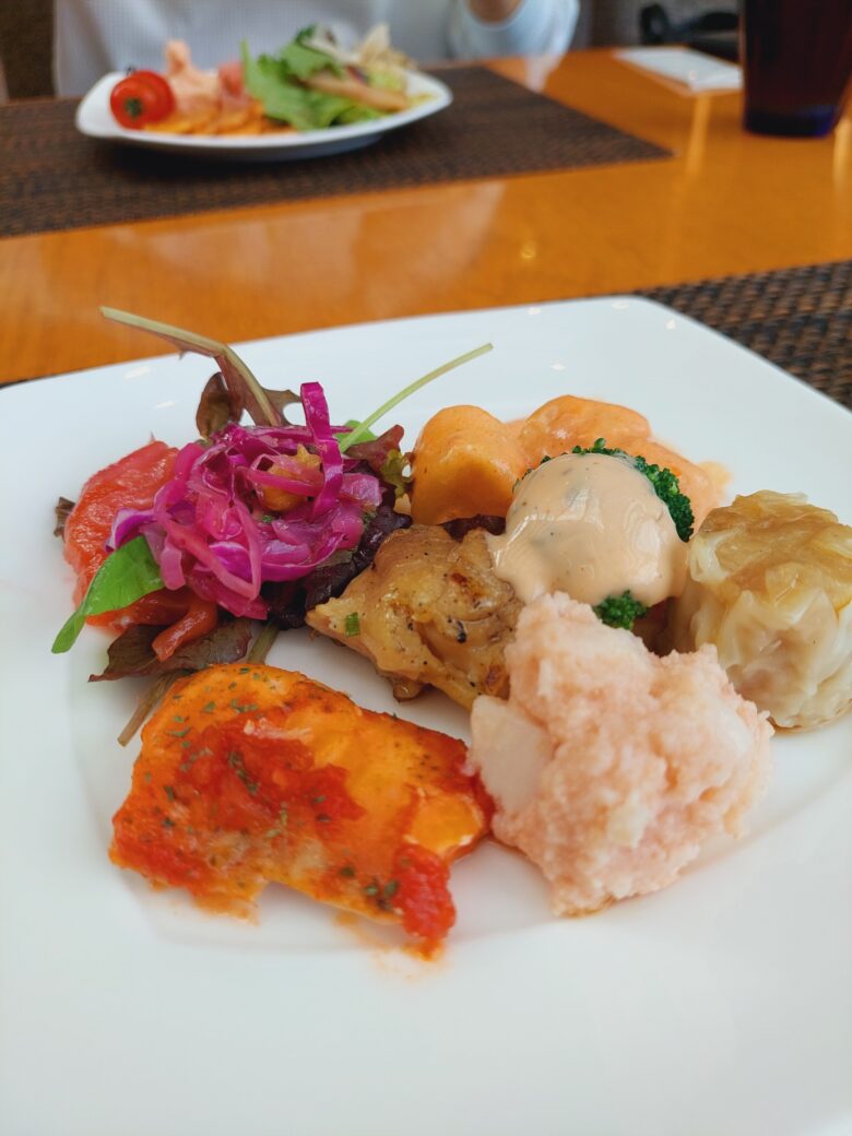 ヒルトン福岡シーホーク　seala ランチビュッフェ