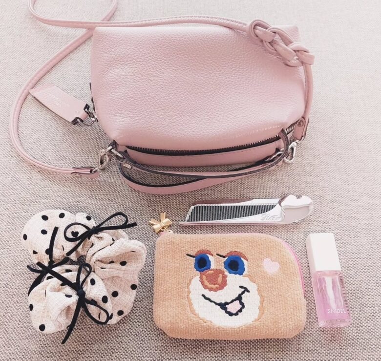 リファ　ヘアブラシ